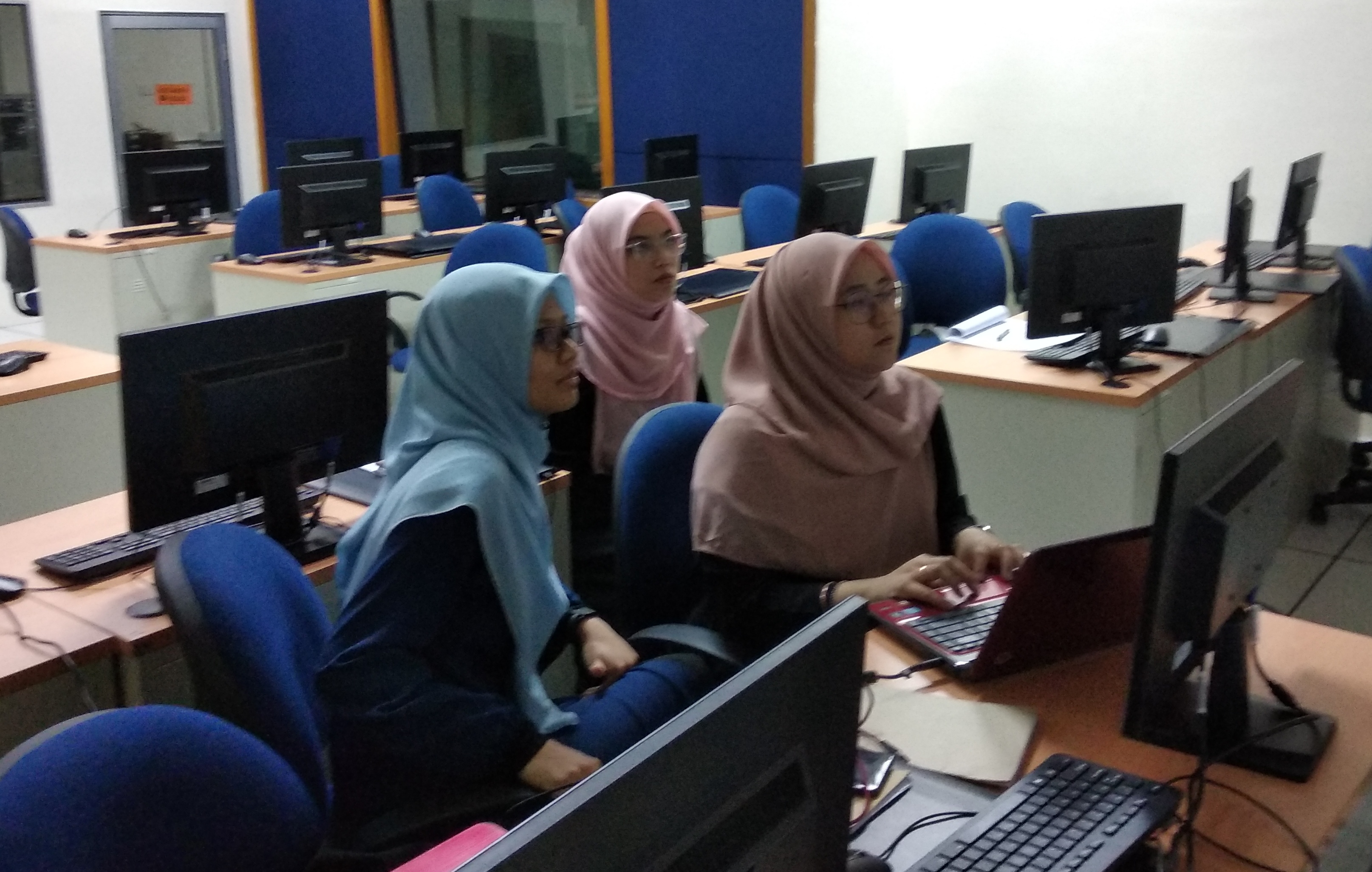 Degree Multimedia Terbaik Di KUIS – FSTM KUIS